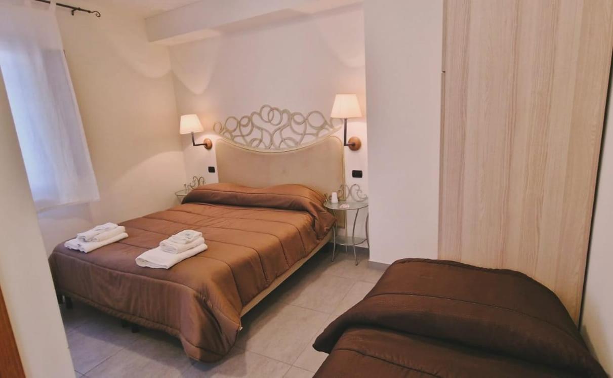 Bed and Breakfast Casa Di Fiore Bad And Breakfast San Giovanni in Fiore Exterior foto